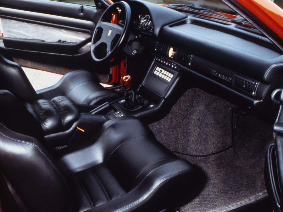  Maserati Shamal 1990 года  (фото 8 из 13)